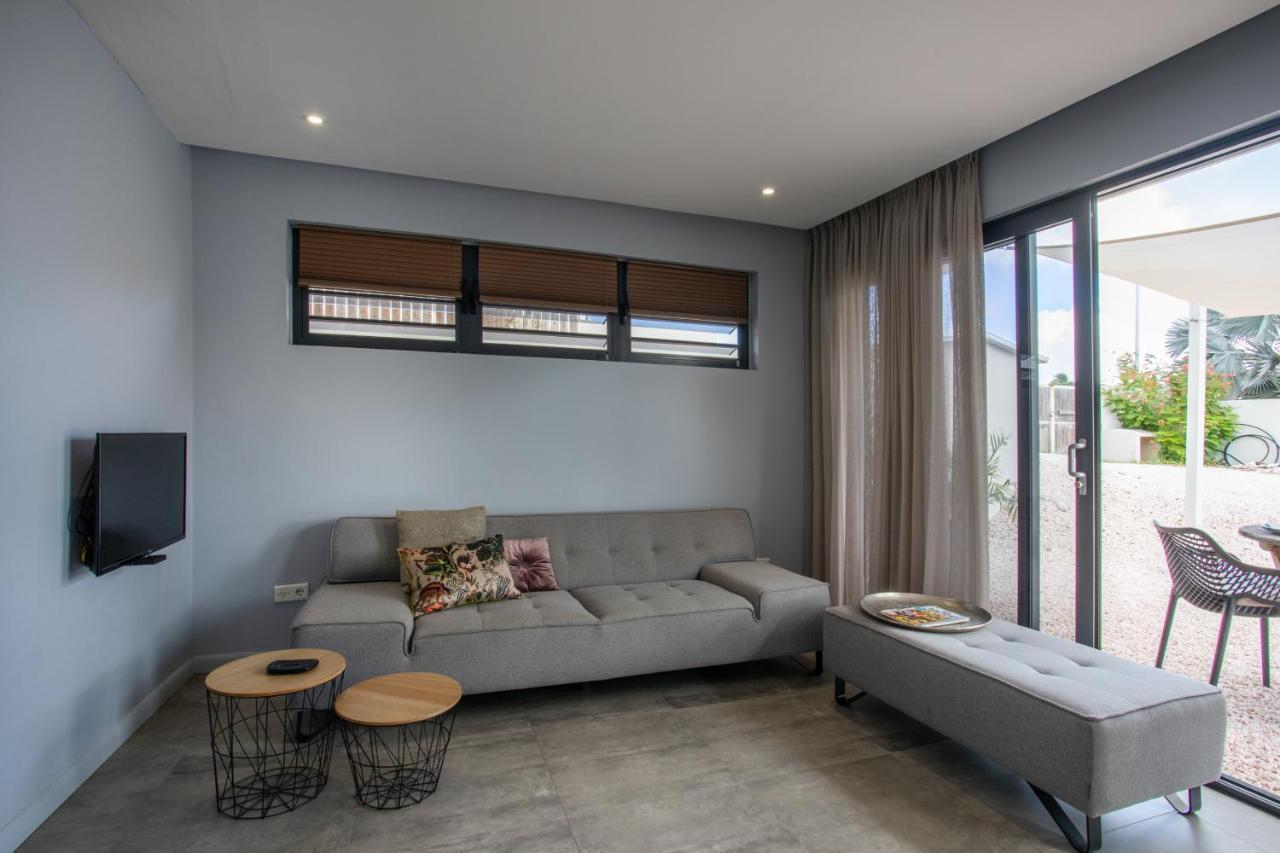 Indigo Apartments & Suites - 'Adults Only' Jan Thiel Exterior foto